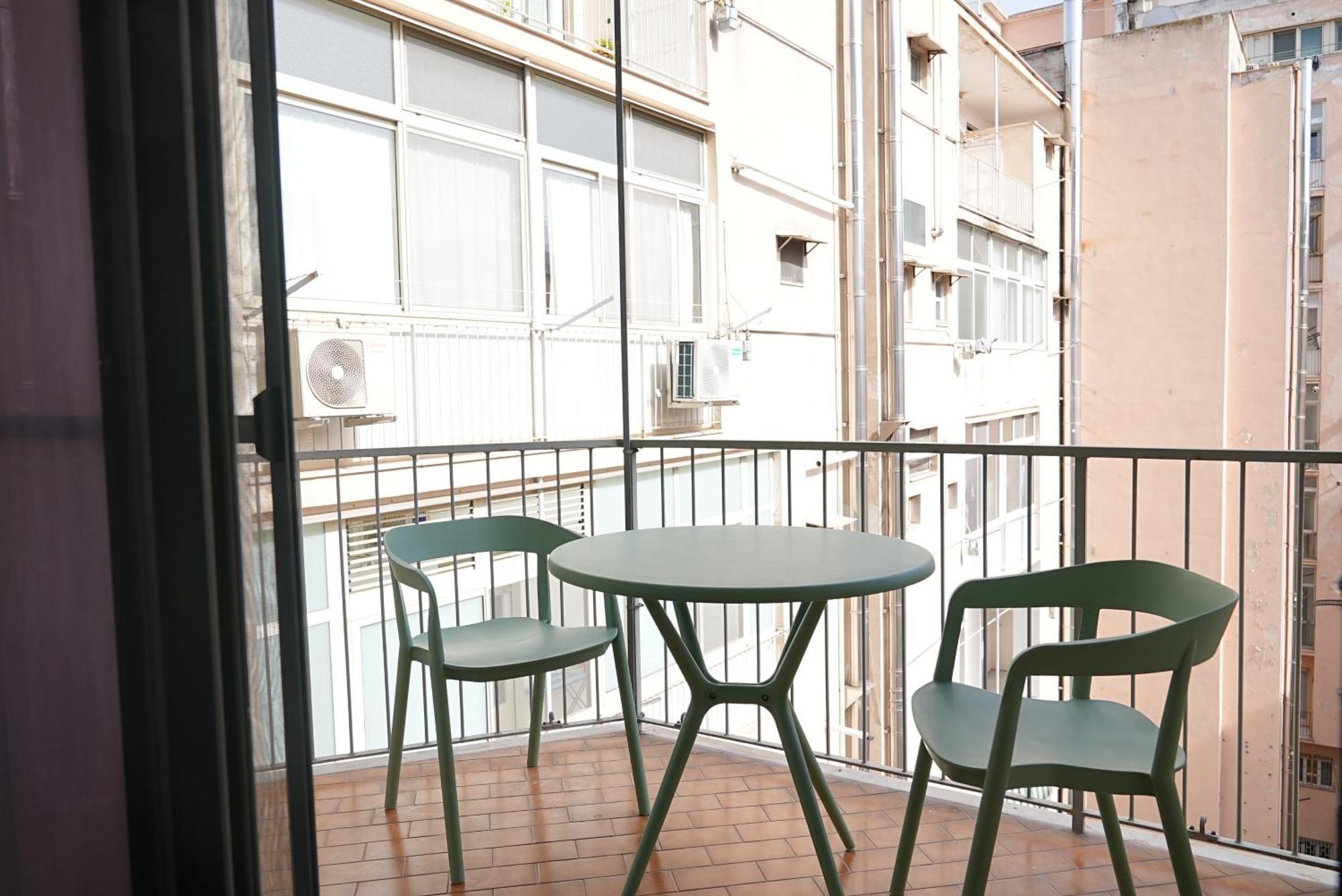Suite & Premium Room - Centro Bari - Stazione Exterior foto