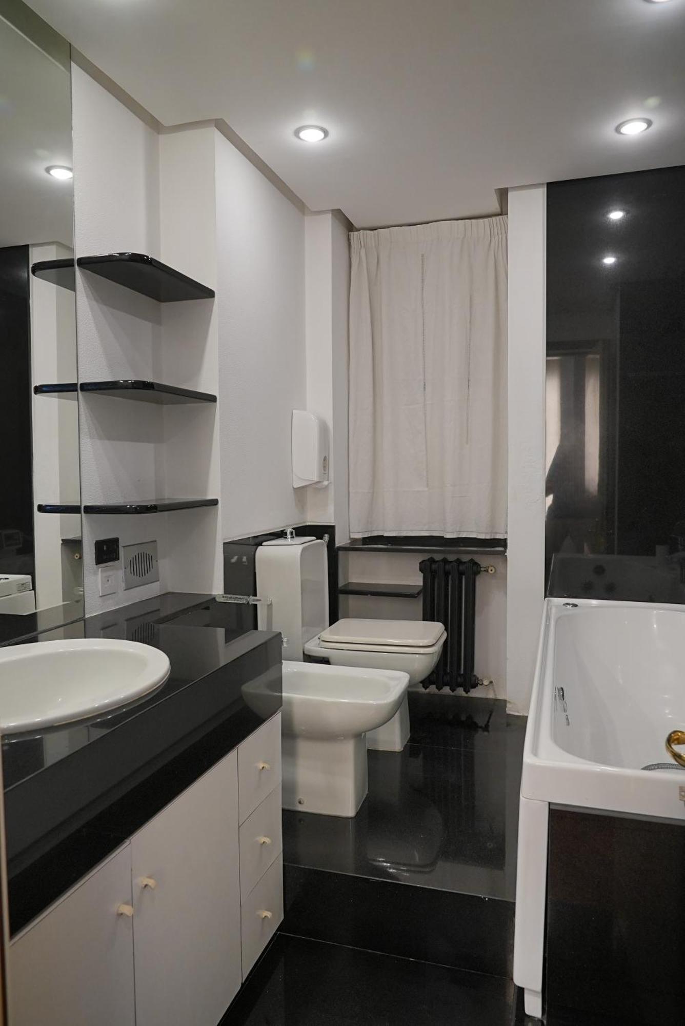 Suite & Premium Room - Centro Bari - Stazione Exterior foto