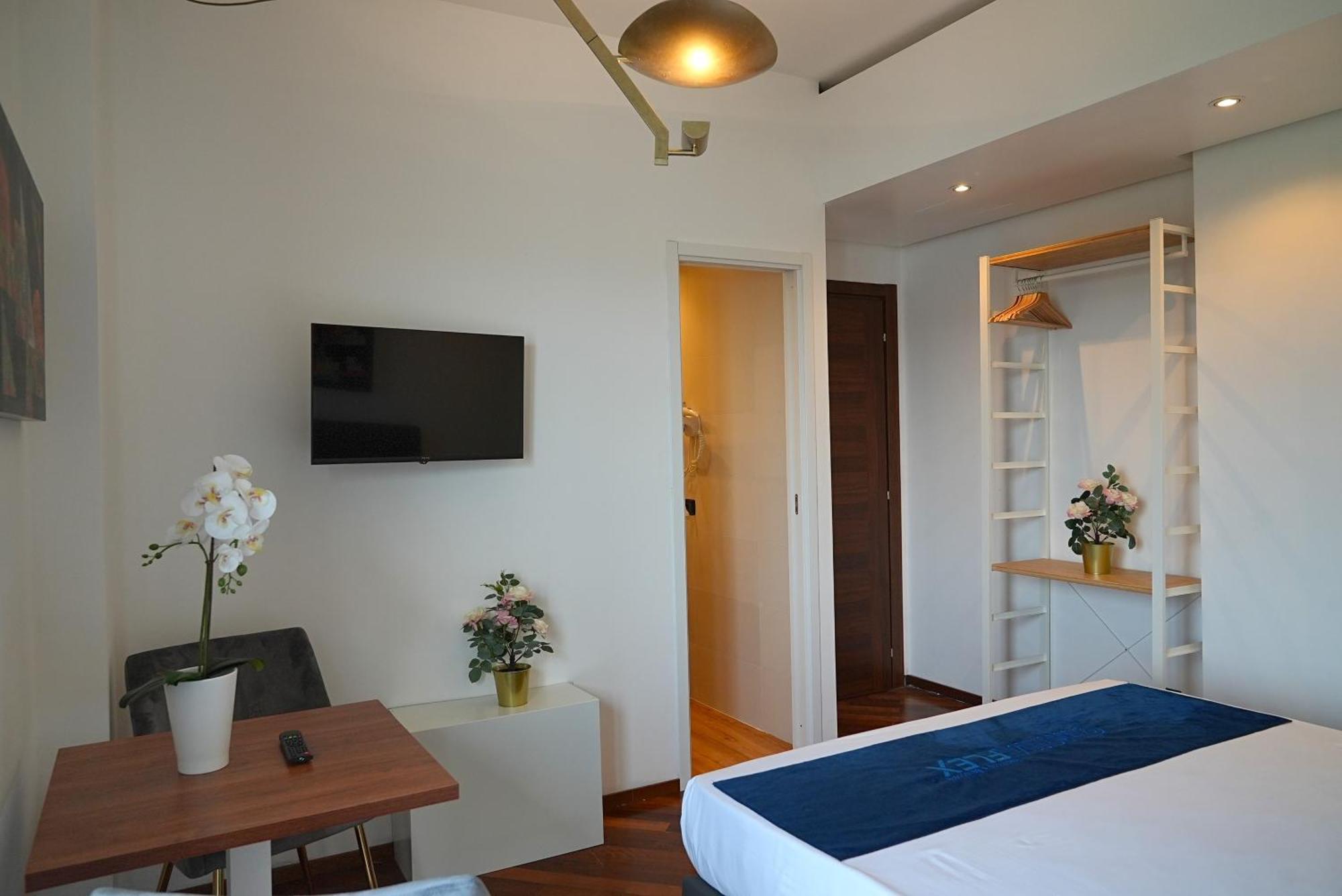 Suite & Premium Room - Centro Bari - Stazione Exterior foto