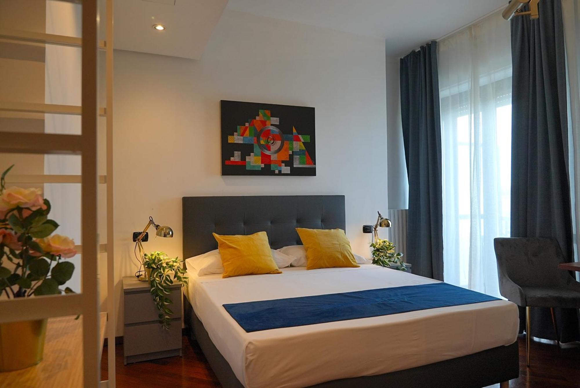 Suite & Premium Room - Centro Bari - Stazione Exterior foto