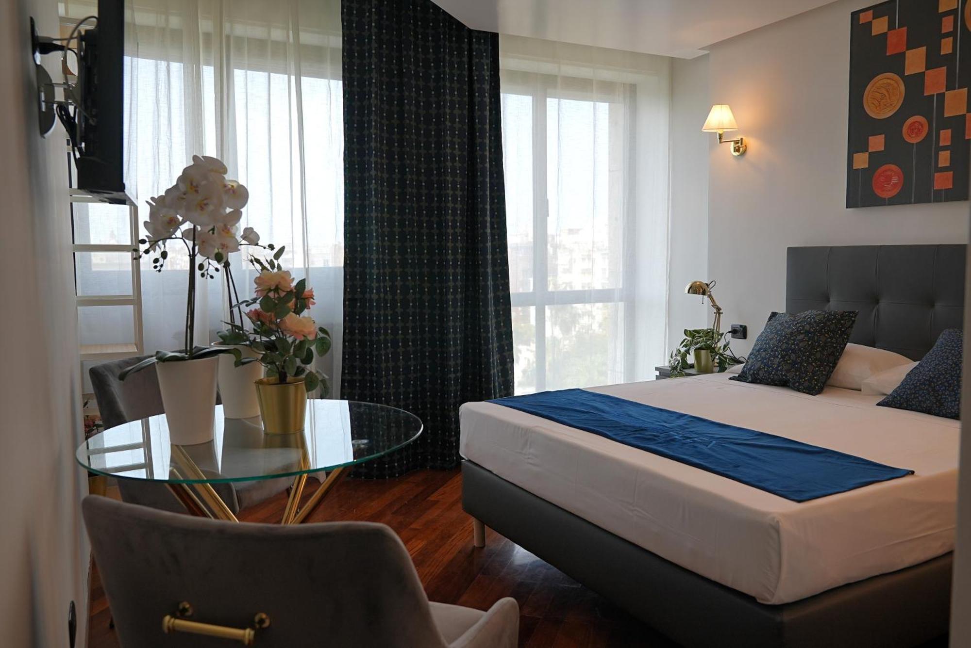 Suite & Premium Room - Centro Bari - Stazione Exterior foto